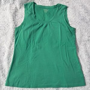 LL Bean sleeveless top - Green - Medium